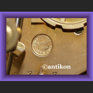 Zegar kominkowy  portykowy marmurowy z przystawkami Francja  Zegar kominkowy  portykowy marmurowy z przystawkami Francja