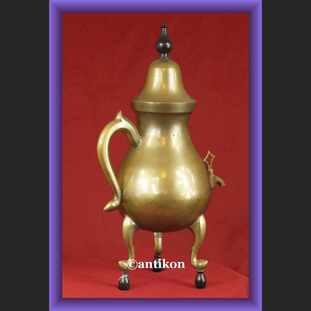 Śliczny czajnik mosiężna buliera 