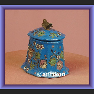 Śliczna turkusowa cukierniczka w kwiaty