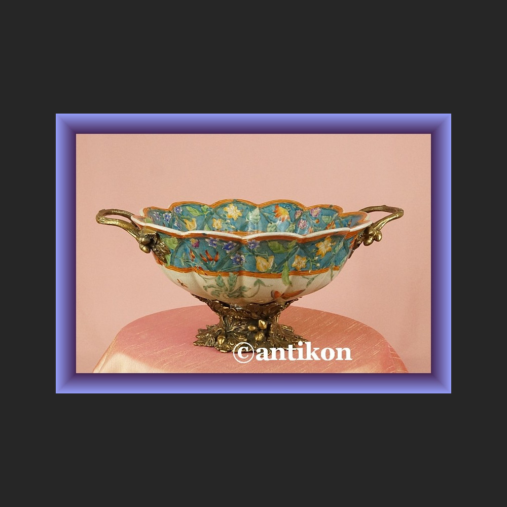 Olśniewająca misa na owoce patera z brązem