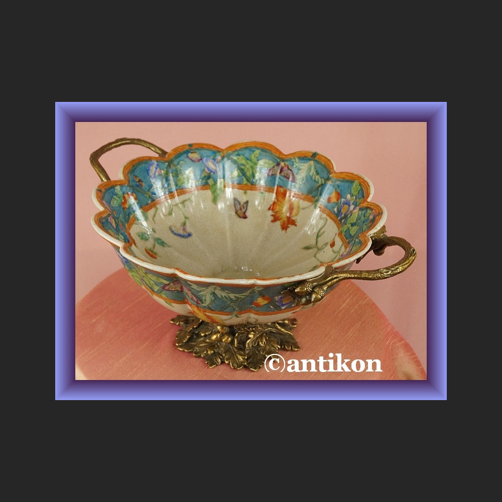 Olśniewająca misa na owoce patera z brązem