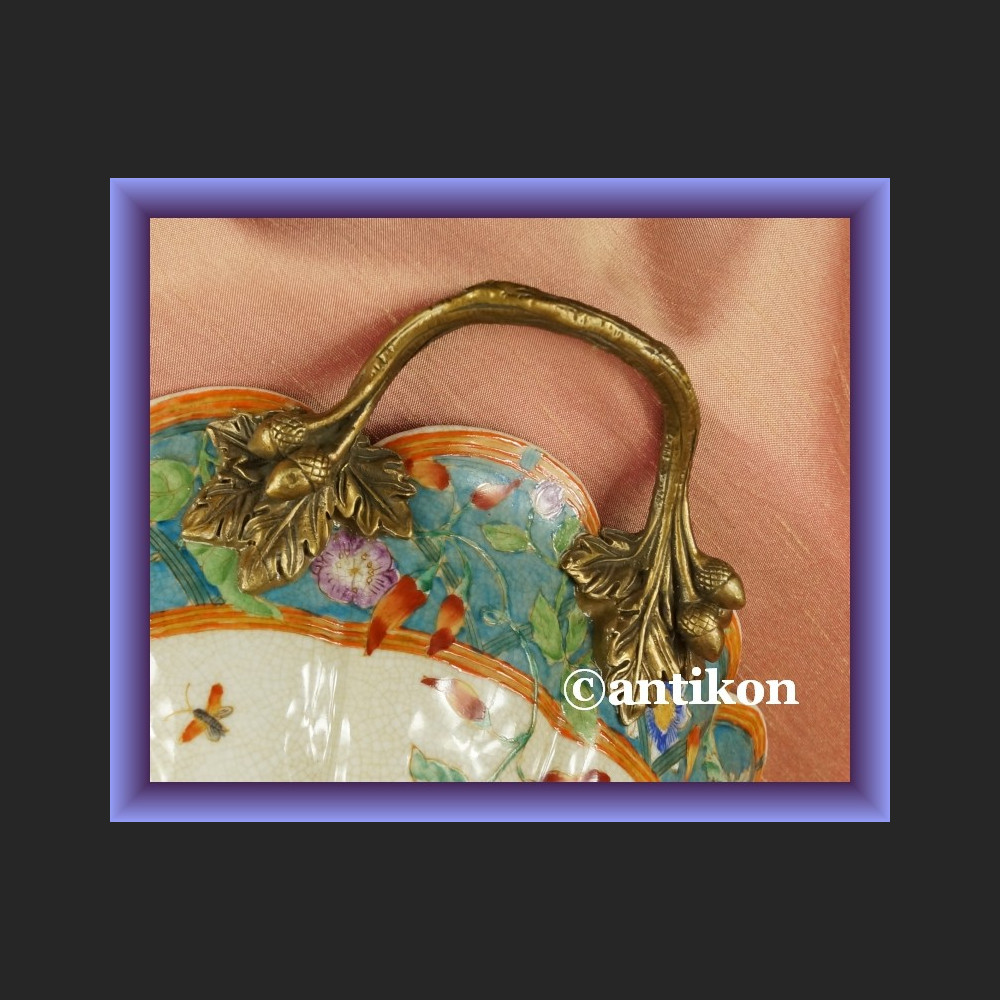 Olśniewająca misa na owoce patera z brązem