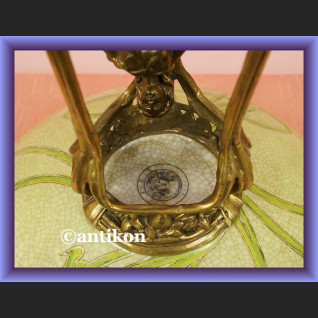 Wysoka secesyjna patera z kobietą piękna procelana