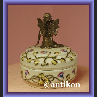 Szkatułka z elfem duże porcelanowe puzderko na prezent