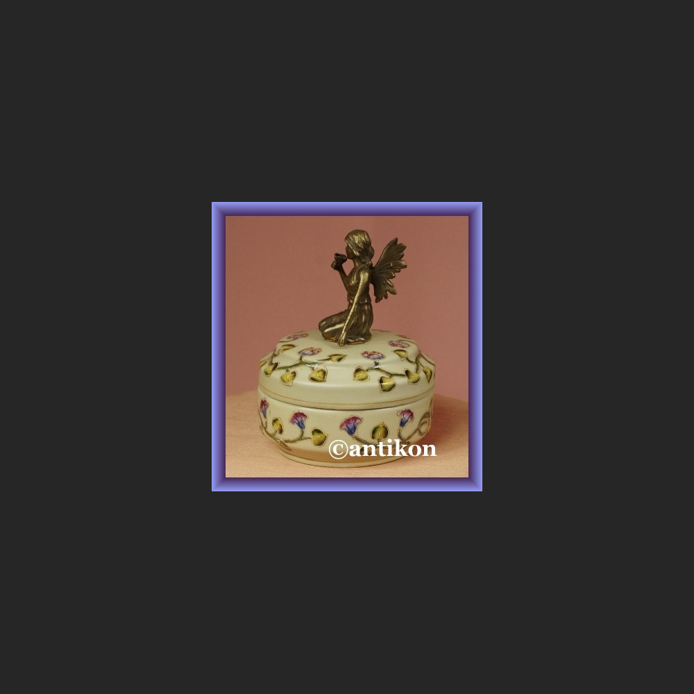 Szkatułka z elfem duże porcelanowe puzderko na prezent