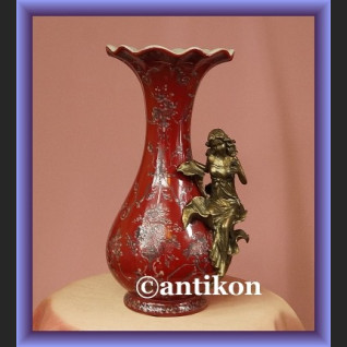 Śliczny duży porcelanowy wazon z kwiatową nimfą 