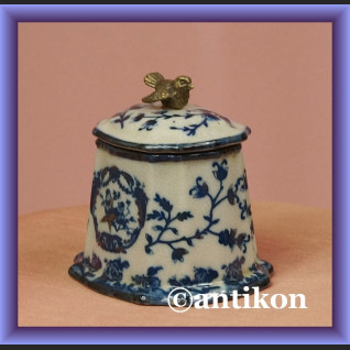 Cukierniczka wzór cebulowy z ptaszkiem na wieczku