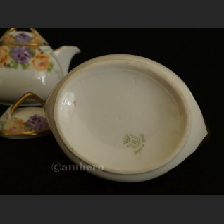 Śliczny garnitur do herbaty Beyer and Bock stara ręcznie malowana porcelana