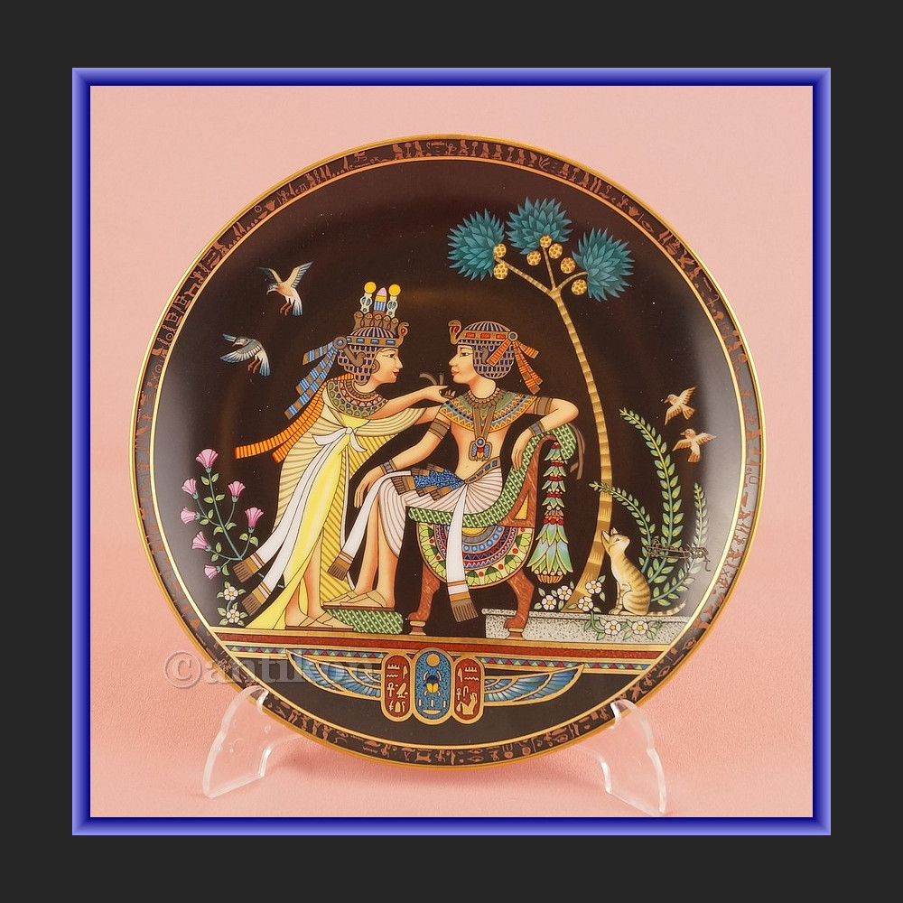 Talerz kolekcjonerski Egipska porcelana 4 sztuki z certyfikatem