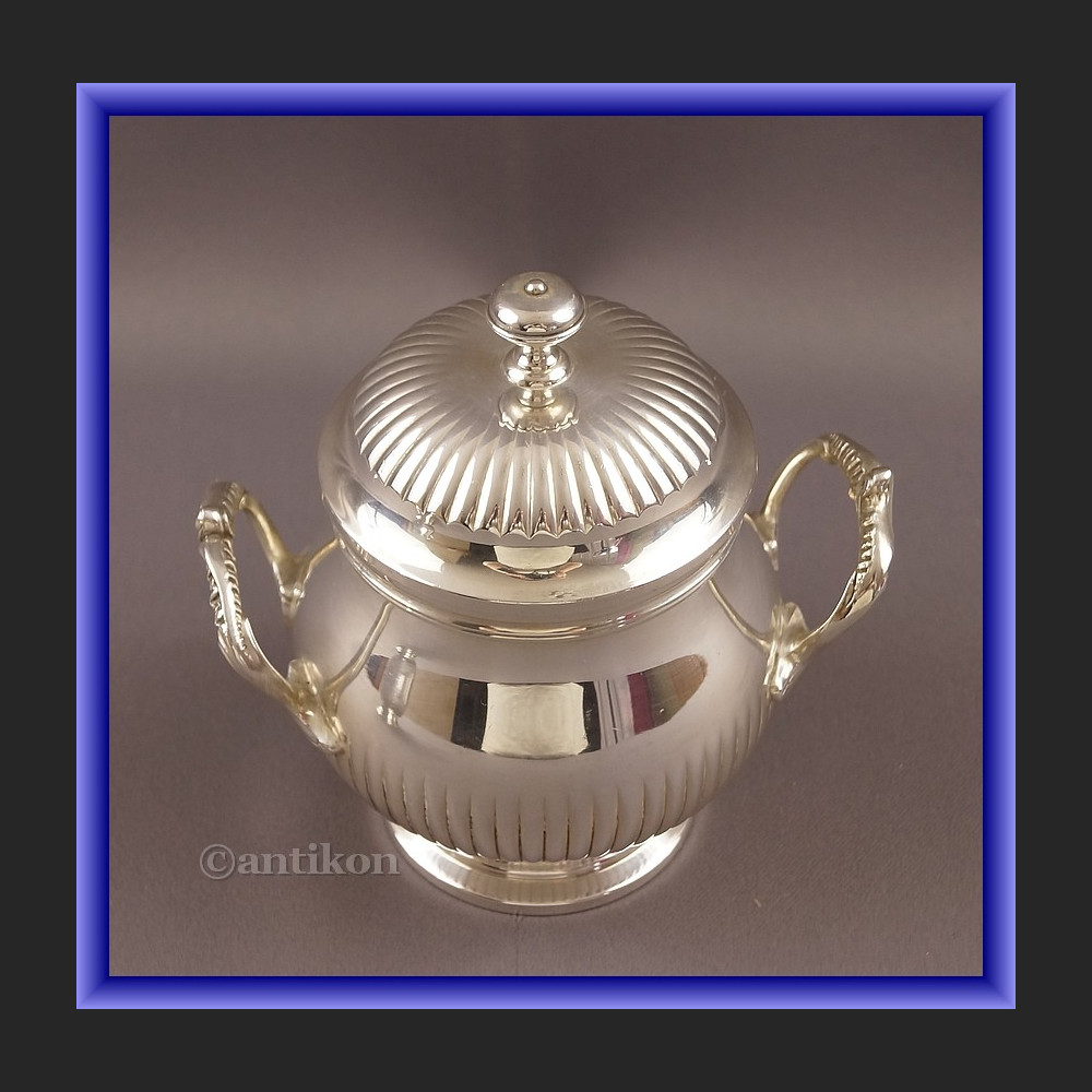 Christofle cukierniczk i mlecznik piekny zestaw Christofle cukierniczk i mlecznik piekny zestaw