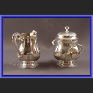 Christofle cukierniczk i mlecznik piekny zestaw Christofle cukierniczk i mlecznik piekny zestaw