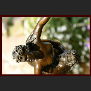 PORWANIE WSPANIAŁA GRUPA FIGURALNA Z BRĄZU