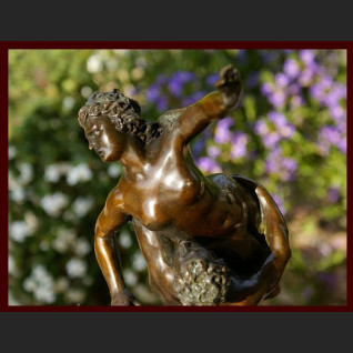 PORWANIE WSPANIAŁA GRUPA FIGURALNA Z BRĄZU