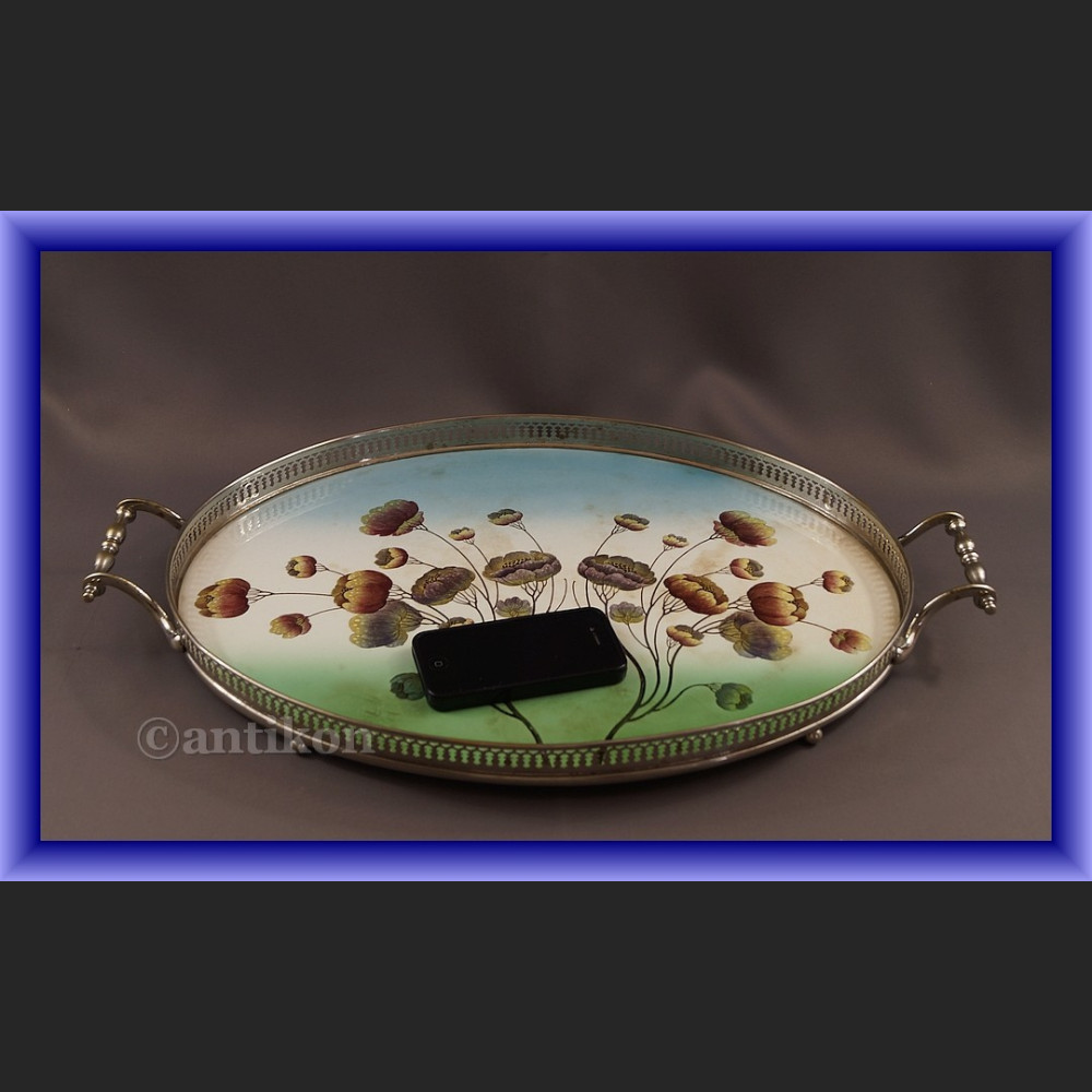 Wmf secesyjna duża taca z kwiatami Wmf secesyjna duża taca z kwiatami