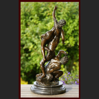 PORWANIE WSPANIAŁA GRUPA FIGURALNA Z BRĄZU