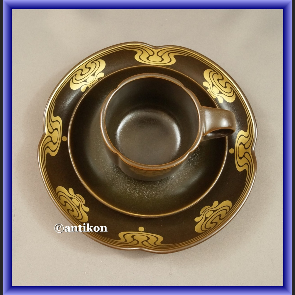 Porcelana Rosenthal minimalistyczny serwis kawa herbata czekolada ze złotem Porcelana Rosenthal minimalistyczny serwis kawa herbata czekolada ze złotem