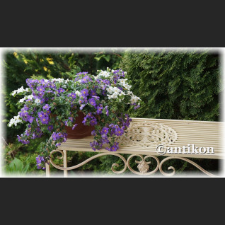 Biały stół kwietnik prowansalski metalowy Biały stół kwietnik prowansalski metalowy