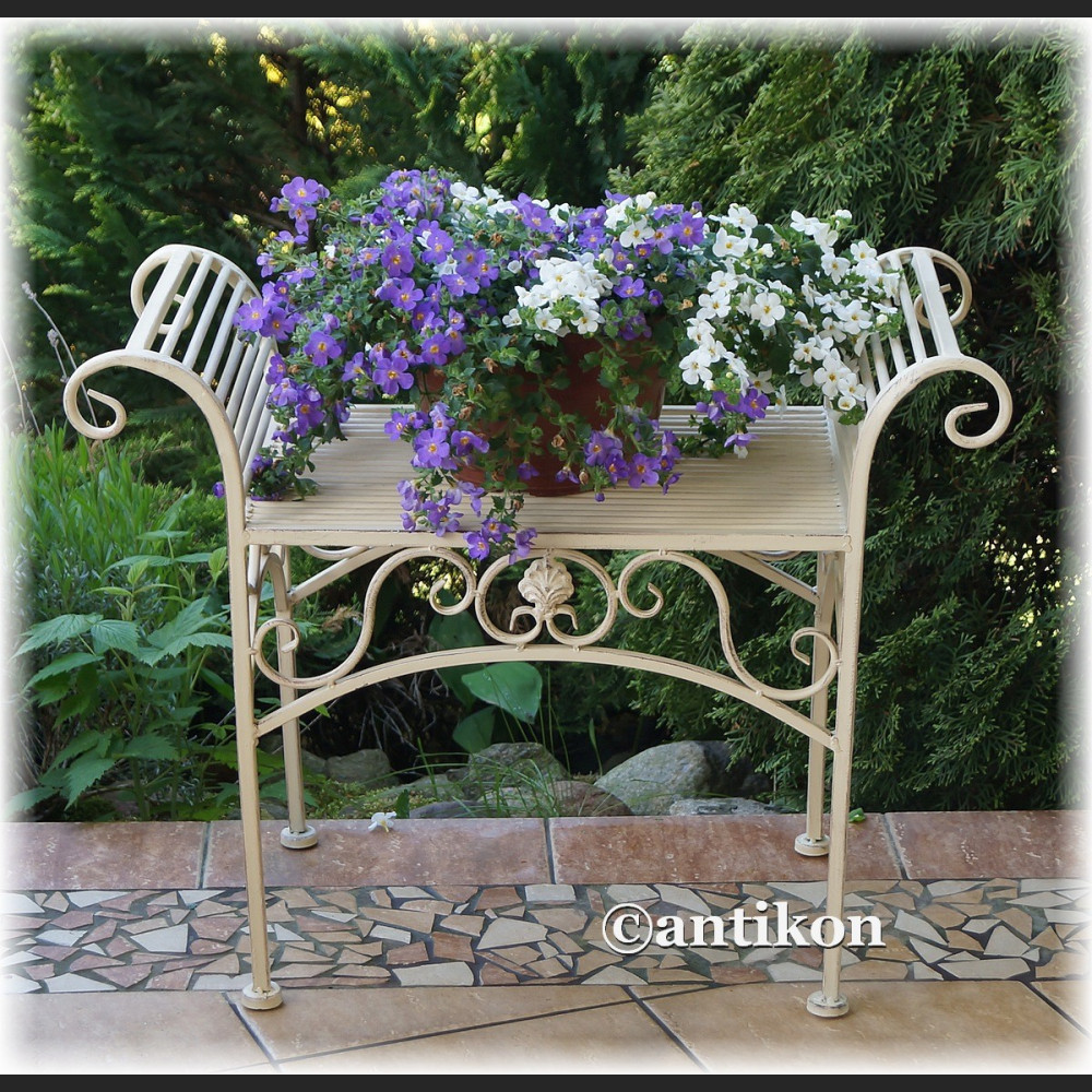 Biały kwietnik sofka siedzisko prowansalskie metalowe Biały kwietnik sofka siedzisko prowansalskie metalowe