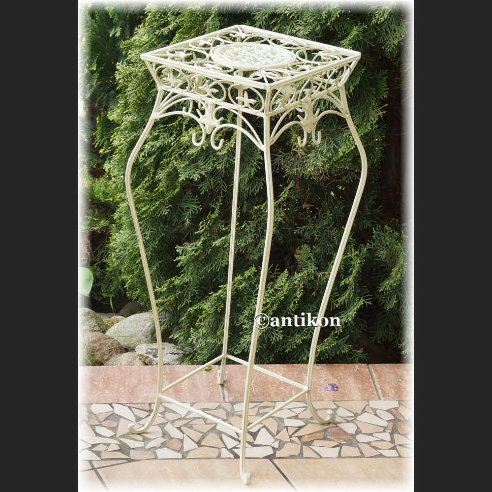 Biały wysoki stołek kwietnik prowansalski metalowy 