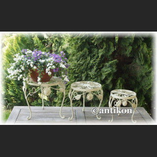 Biały komplet 3 prowansalskich metalowych stołków