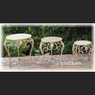 Trzy metalowe kwietniki stołki  prowansalskie metalowe Trzy metalowe kwietniki stołki  prowansalskie metalowe