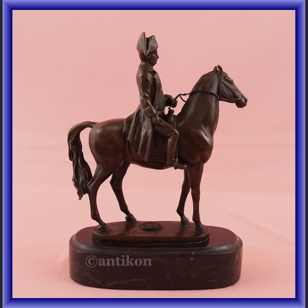 Figurka z brązu Napoleon na koniu