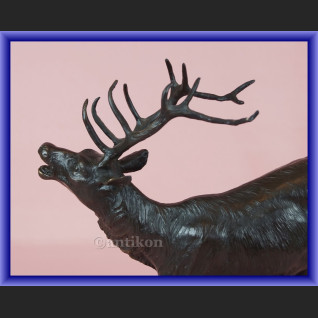 Duża figurka z brązu jeleń francuska rzeźba