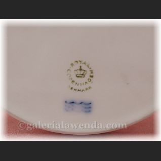 Cztery pory roku Royal Kopenhagen unikatowe reliefy 