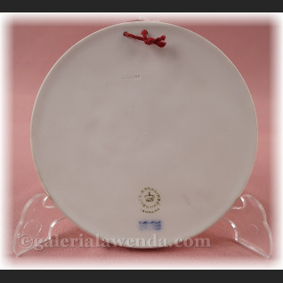 Cztery pory roku Royal Kopenhagen unikatowe reliefy 