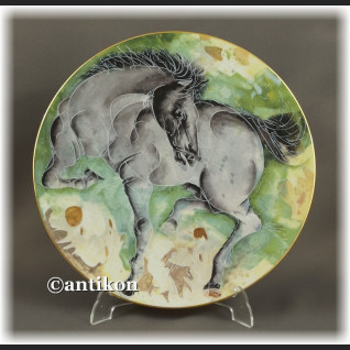 Cztery Żywioły talerze kolekcjonerskie z certyfikatem H.Erni konie Cztery Żywioły talerze kolekcjonerskie z certyfikatem H.Erni konie