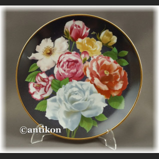 Ekskluzywna porcelana Kwiaty ogrodowe kolekcjonerskie talerze  cała seria z certyfikatem Ekskluzywna porcelana Kwiaty ogrodowe kolekcjonerskie talerze  cała seria z certyfikatem