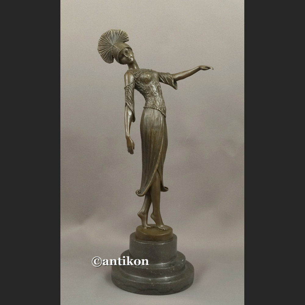 Figurka z brązu tancerka art deco francuska rzeźba