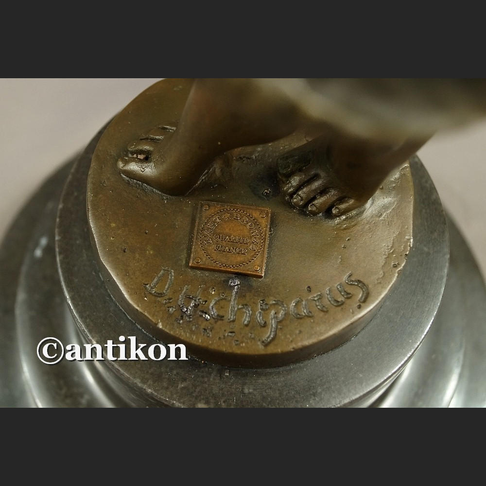 Figurka z brązu tancerka art deco francuska rzeźba Figurka z brązu tancerka art deco francuska rzeźba