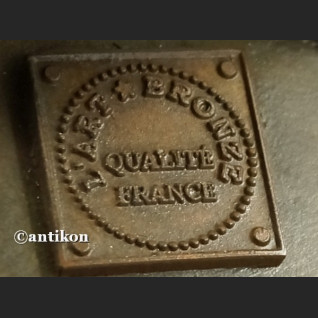 Figurka z brązu zjawiskowa dziewczyna  tancerka z brązu