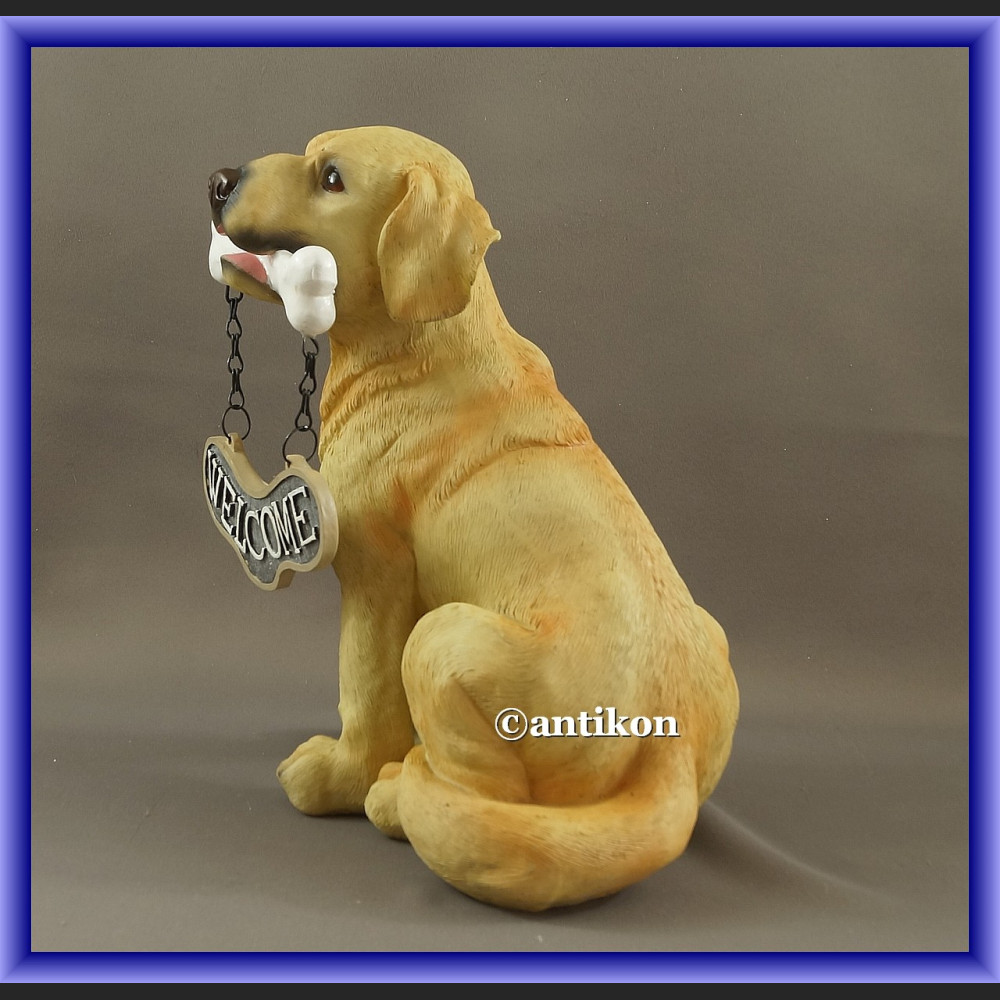 Witający pies ogrodowa figurka