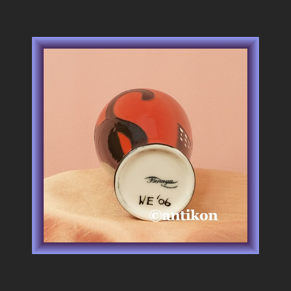 Wazon porcelanowy z kotem Le Chat Noir Wazon porcelanowy z kotem Le Chat Noir