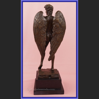 Rzeźba Dawid jako Anioł z brązu Rzeźba Dawid jako Anioł z brązu