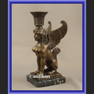 Rzeźba z brązu skrzydlaty sfinks niesamowity