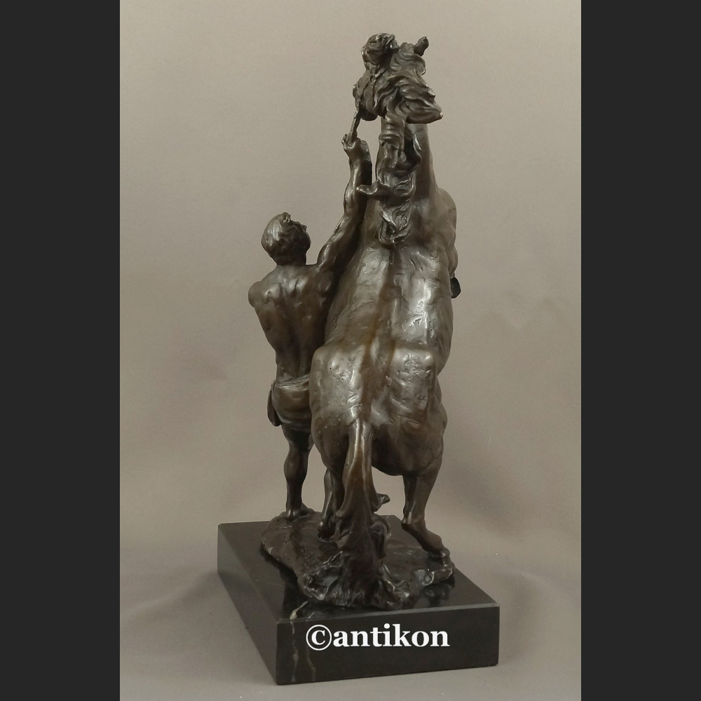 Rzeźba z brązu Koń z Marly piękny posąg Rzeźba z brązu Koń z Marly piękny posąg