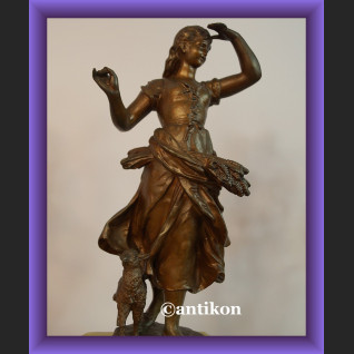 Zegar kominkowy stary onyksowy ze świecznikami Francja XIX wiek Zegar kominkowy stary onyksowy ze świecznikami Francja XIX wiek