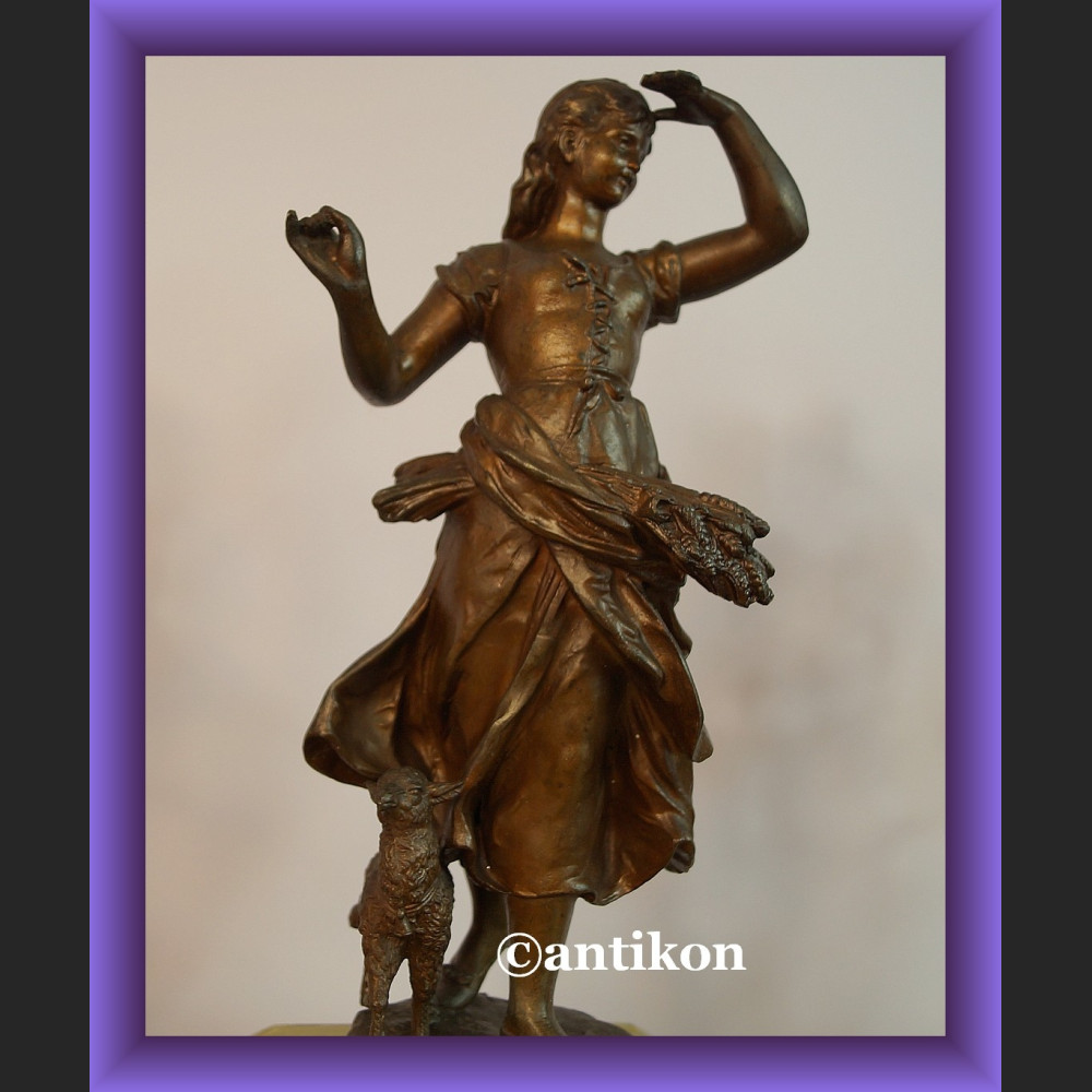 Zegar kominkowy stary onyksowy ze świecznikami Francja XIX wiek Zegar kominkowy stary onyksowy ze świecznikami Francja XIX wiek