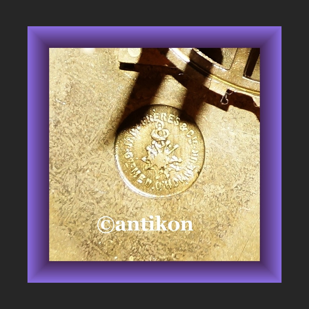 Zegar kominkowy stary onyksowy ze świecznikami Francja XIX wiek Zegar kominkowy stary onyksowy ze świecznikami Francja XIX wiek