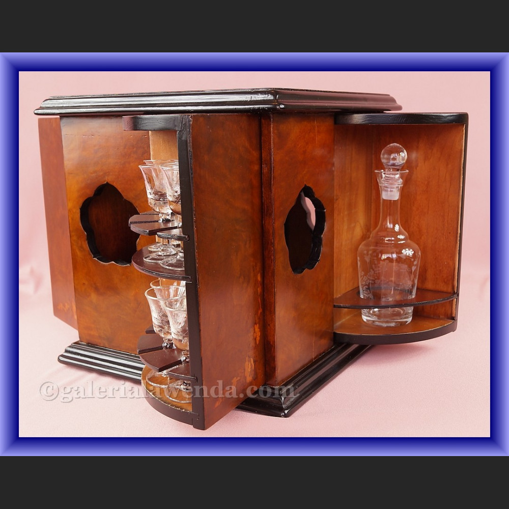 Kantyna podróżna karafka i kieliszki podręczny barek do trunków 