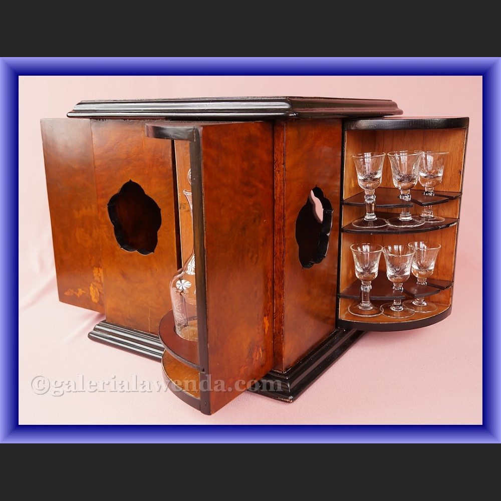 Kantyna podróżna karafka i kieliszki podręczny barek do trunków 