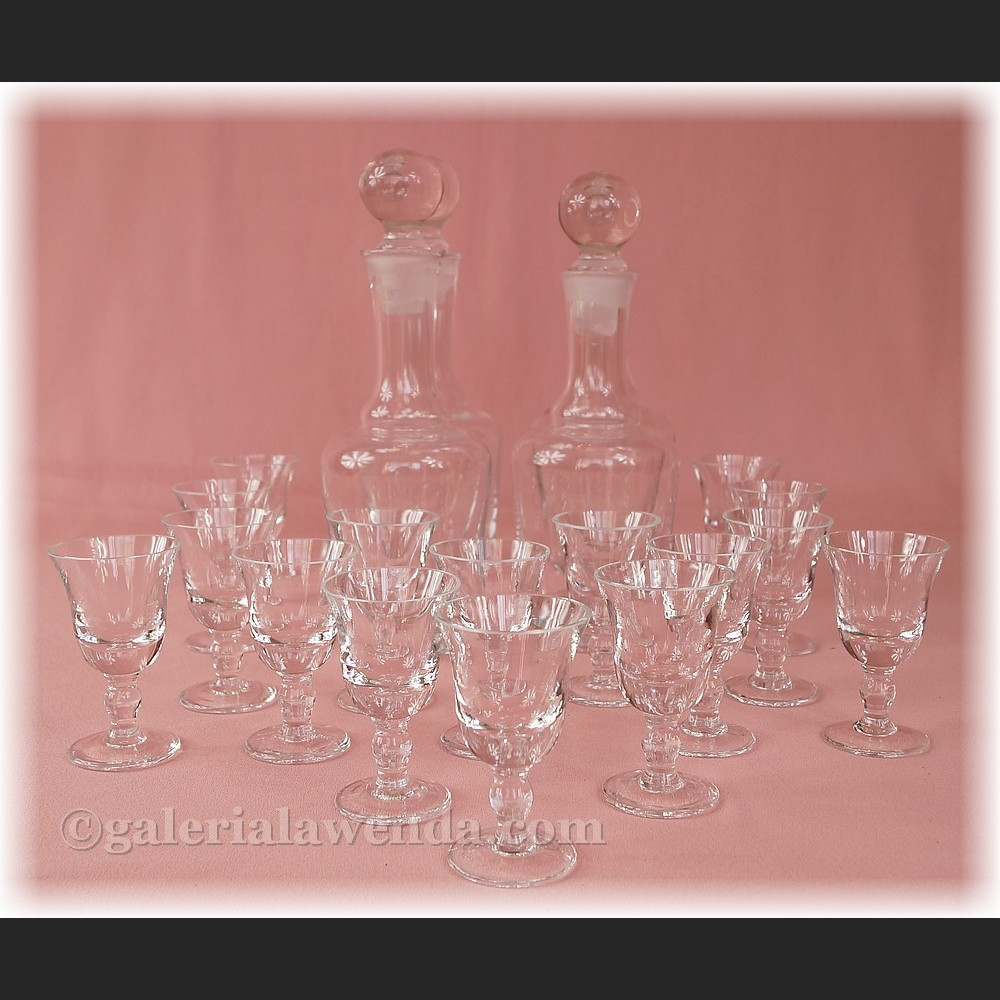 Barek przenośny kantyna podróżna Barek przenośny kantyna podróżna