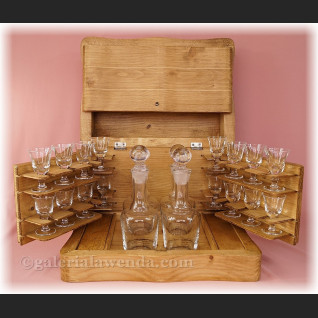 Barek przenośny kantyna podróżna Barek przenośny kantyna podróżna