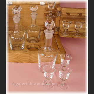 Barek przenośny kantyna podróżna Barek przenośny kantyna podróżna