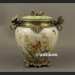 Secesyjna bomboniera okuta brązem szkatuła