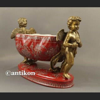 Patera barokowa z aniołami porcelana z brązem  Patera barokowa z aniołami porcelana z brązem