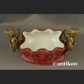 Patera barokowa z aniołami porcelana z brązem  Patera barokowa z aniołami porcelana z brązem